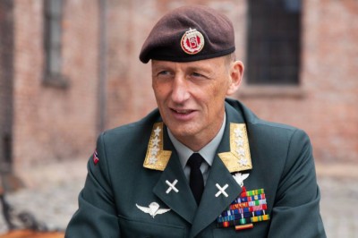 Forsvarssjefen: Vil møte varslerne