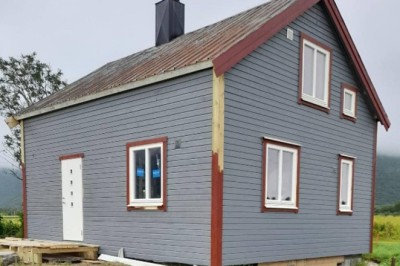 Byggesaksgebyrer i Hadsel kommune: Tor Arvid Hartviksen må betale 14.694 kroner for lite tak