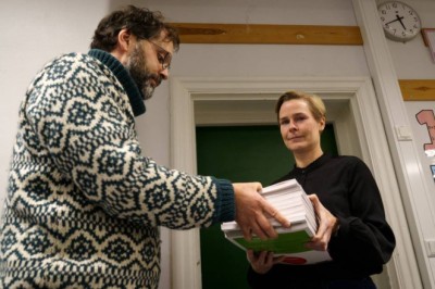 Skolen har ikke råd til bøker – foreldre starter inn­samlings­aksjon